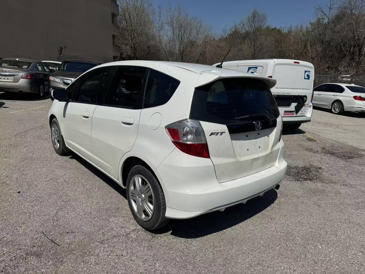 2013 Honda Fit 5dr HB Auto LX Photo