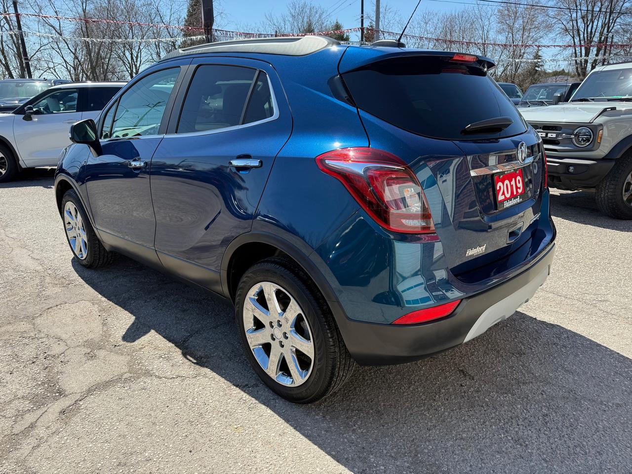 2019 Buick Encore Essence AWD Htd Lthr Sunroof Nav Wifi Rm Strt Cam Photo