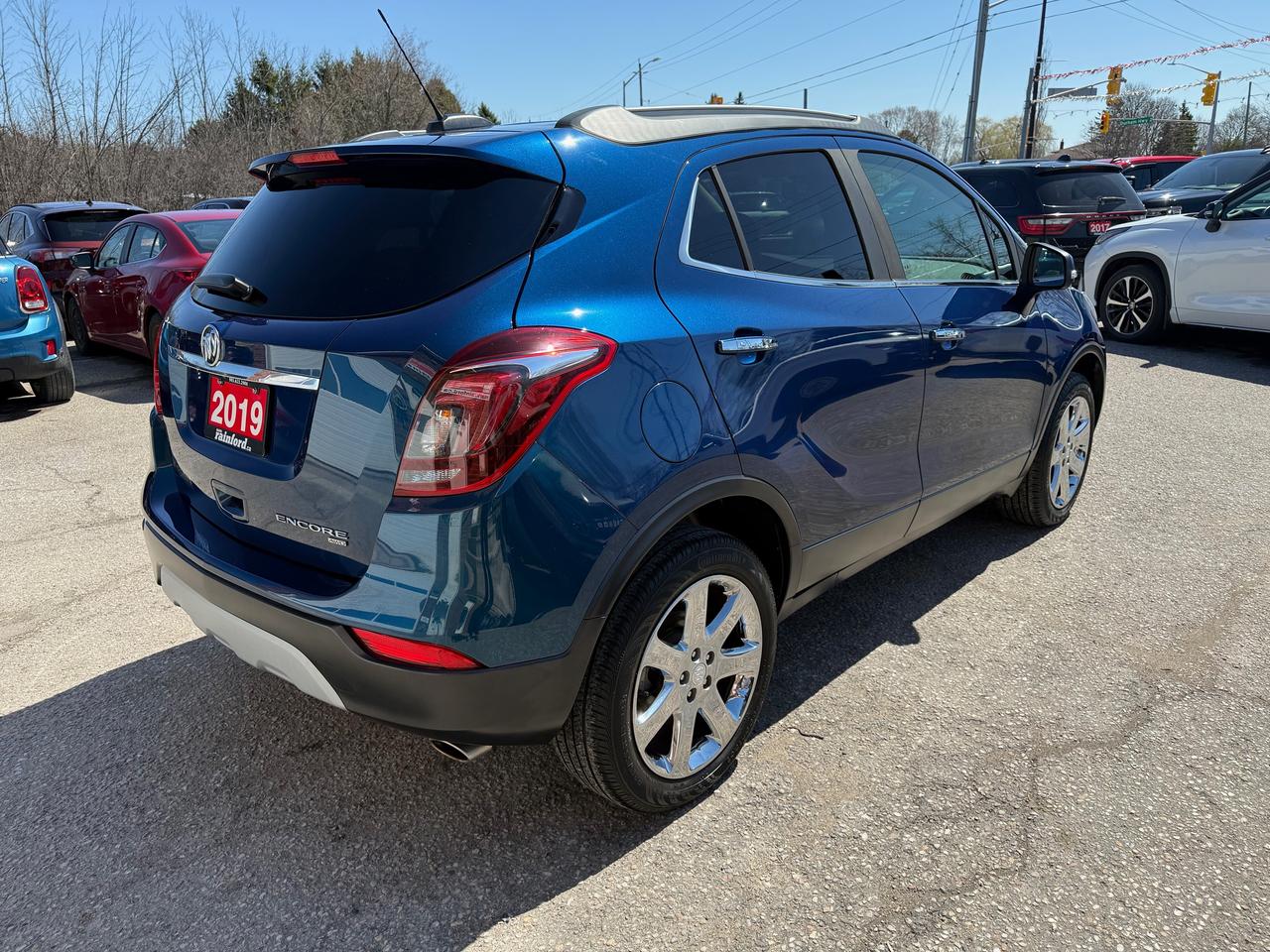 2019 Buick Encore Essence AWD Htd Lthr Sunroof Nav Wifi Rm Strt Cam Photo
