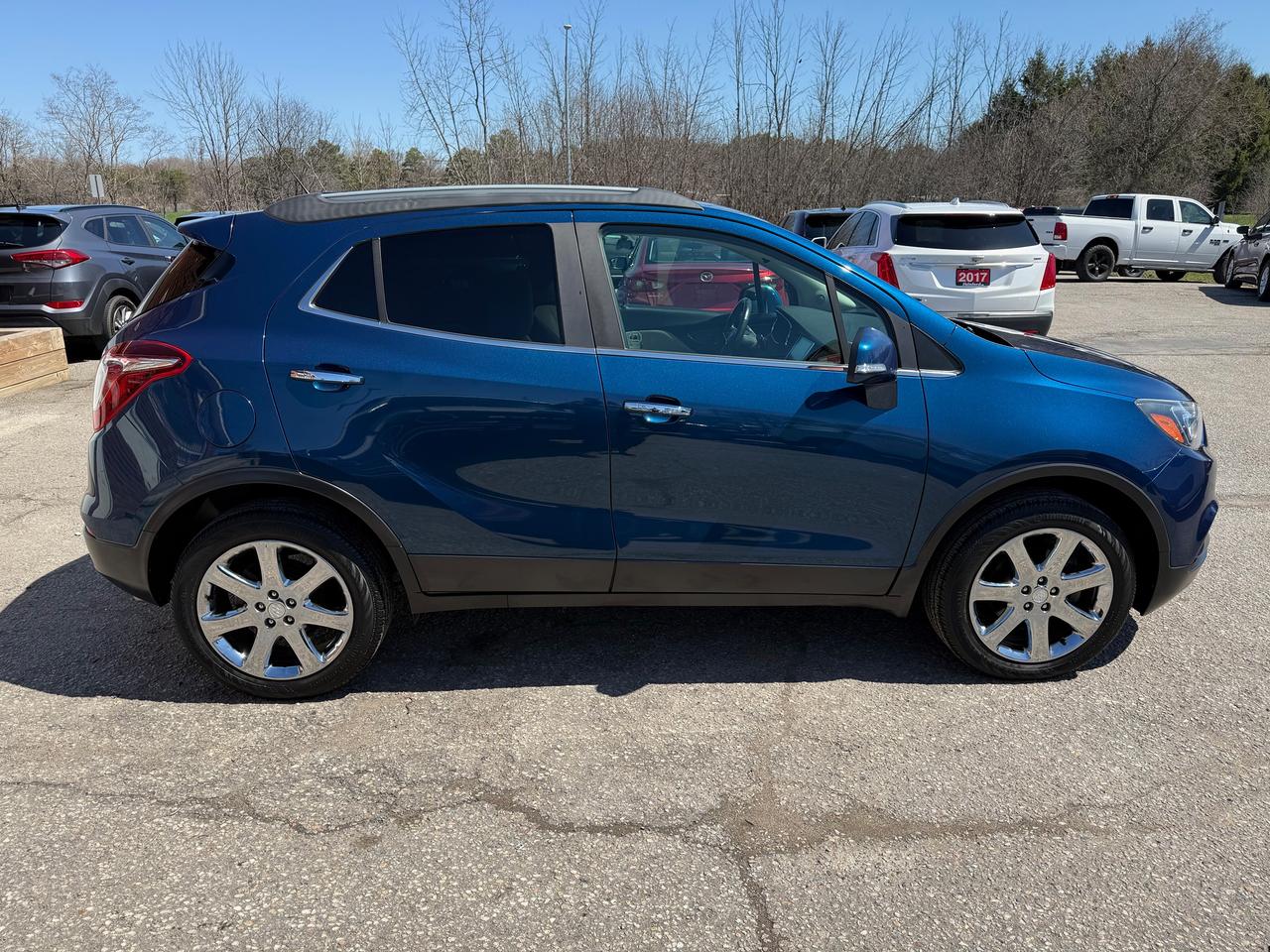 2019 Buick Encore Essence AWD Htd Lthr Sunroof Nav Wifi Rm Strt Cam Photo
