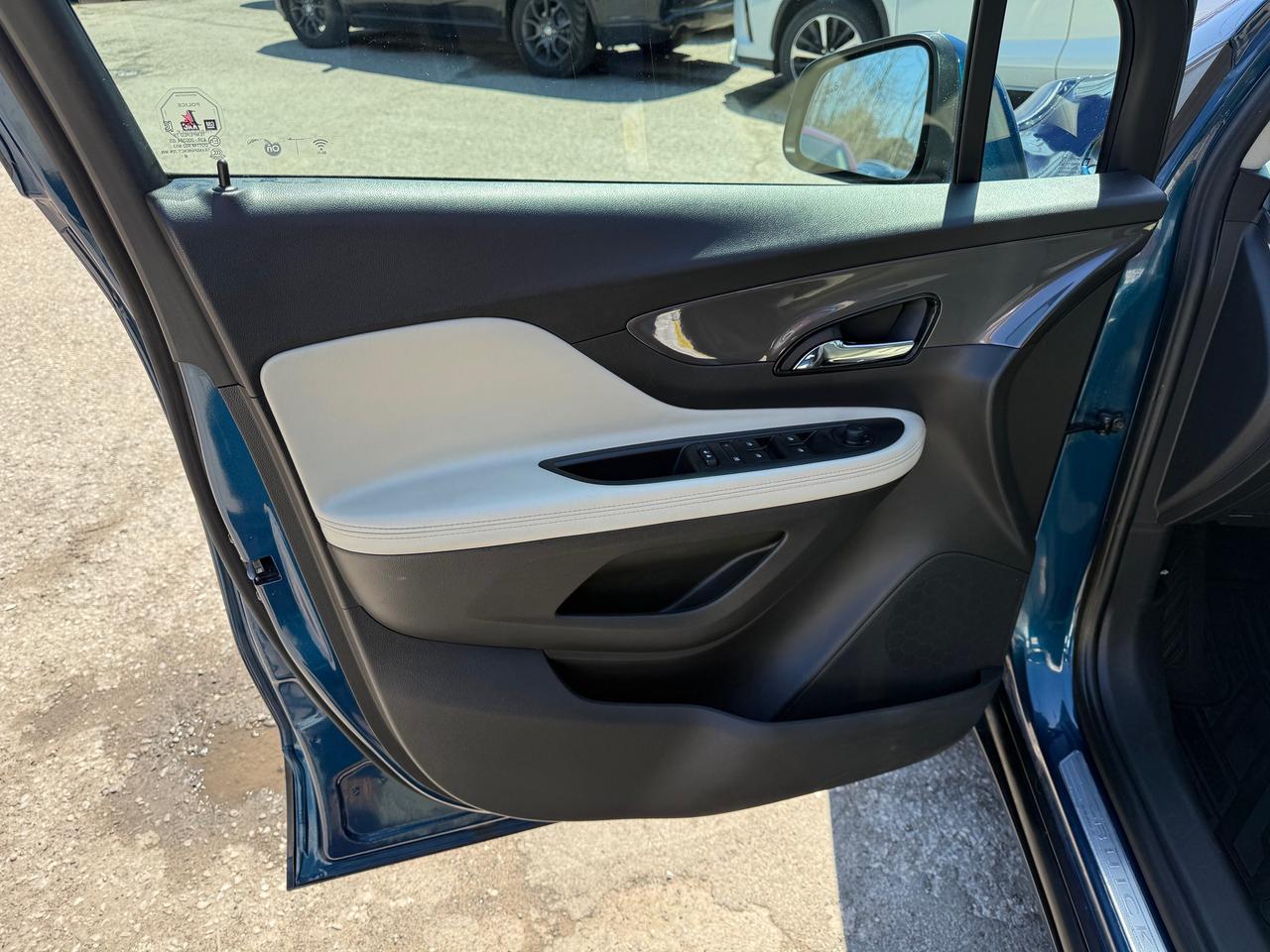 2019 Buick Encore Essence AWD Htd Lthr Sunroof Nav Wifi Rm Strt Cam Photo