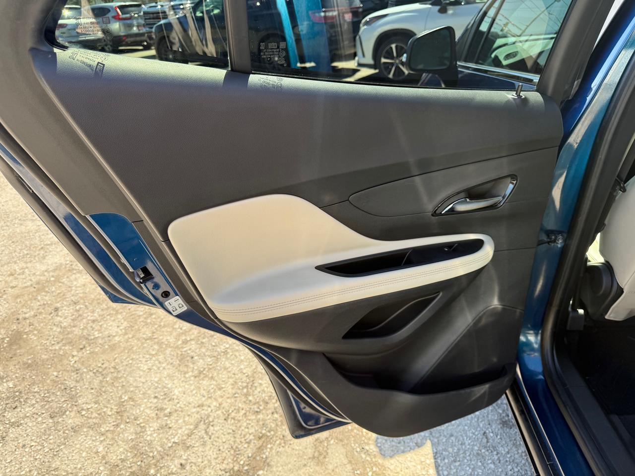 2019 Buick Encore Essence AWD Htd Lthr Sunroof Nav Wifi Rm Strt Cam Photo