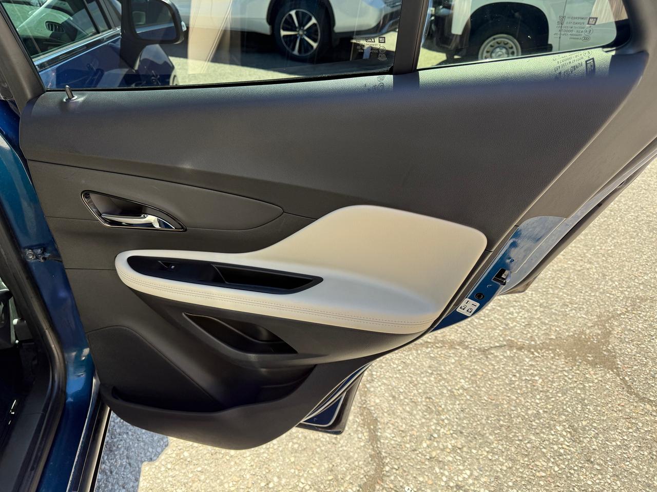 2019 Buick Encore Essence AWD Htd Lthr Sunroof Nav Wifi Rm Strt Cam Photo