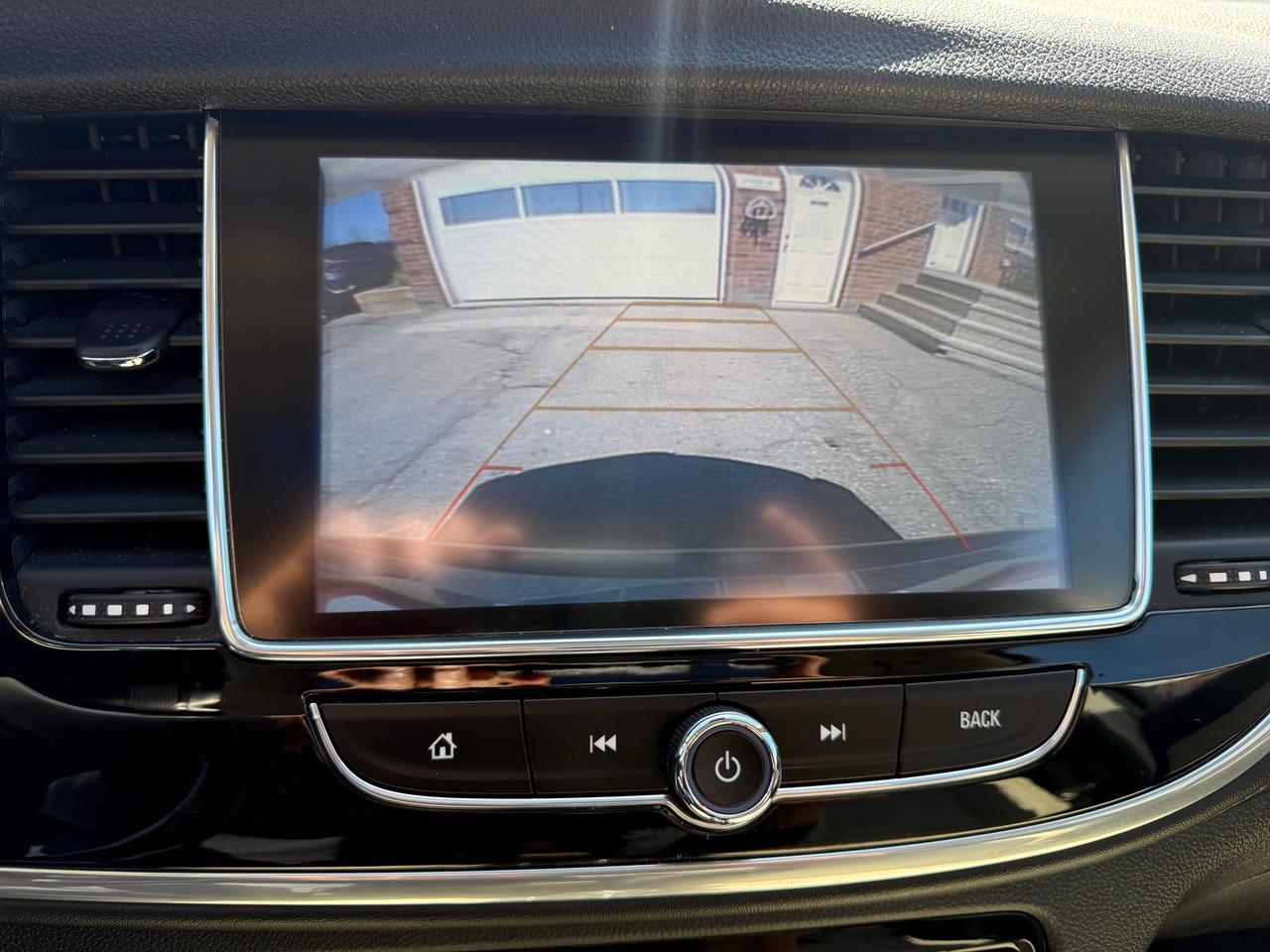 2019 Buick Encore Essence AWD Htd Lthr Sunroof Nav Wifi Rm Strt Cam Photo