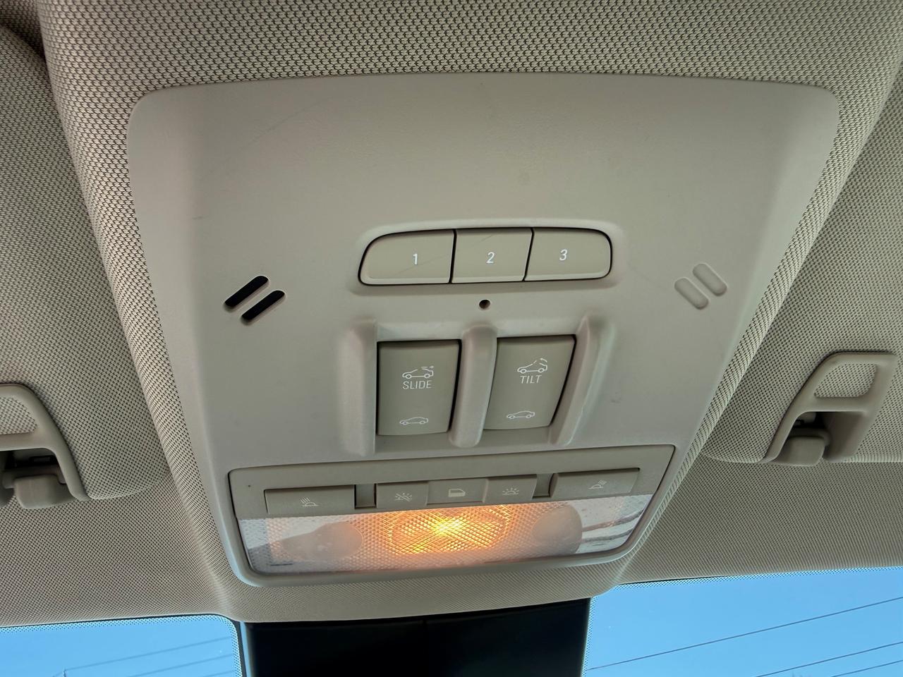 2019 Buick Encore Essence AWD Htd Lthr Sunroof Nav Wifi Rm Strt Cam Photo
