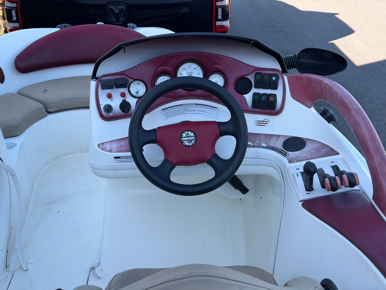1776894882