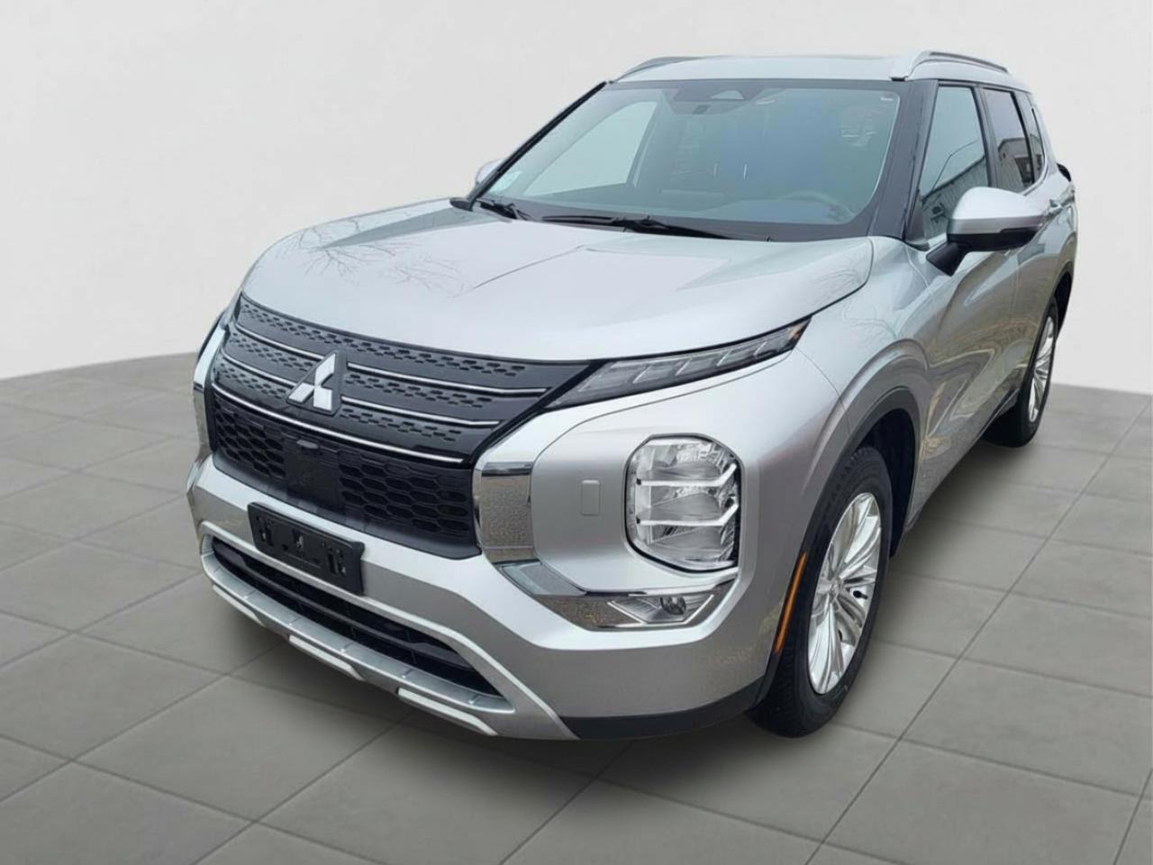 Used 2024 Mitsubishi Outlander SE for sale in Barrie, ON