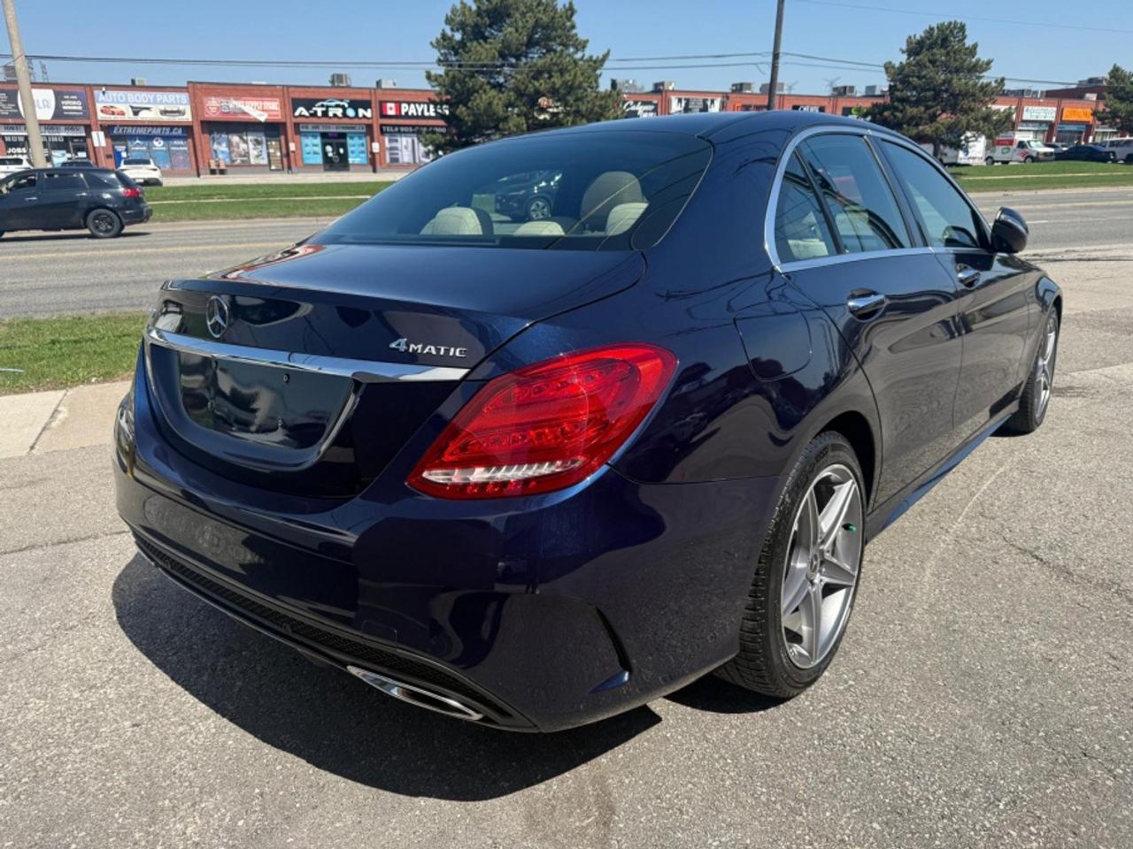 2018 Mercedes-Benz C-Class C 300 4MATIC/ LEATHER/ SUNROOF/ NAVI/ REAR CAM Photo
