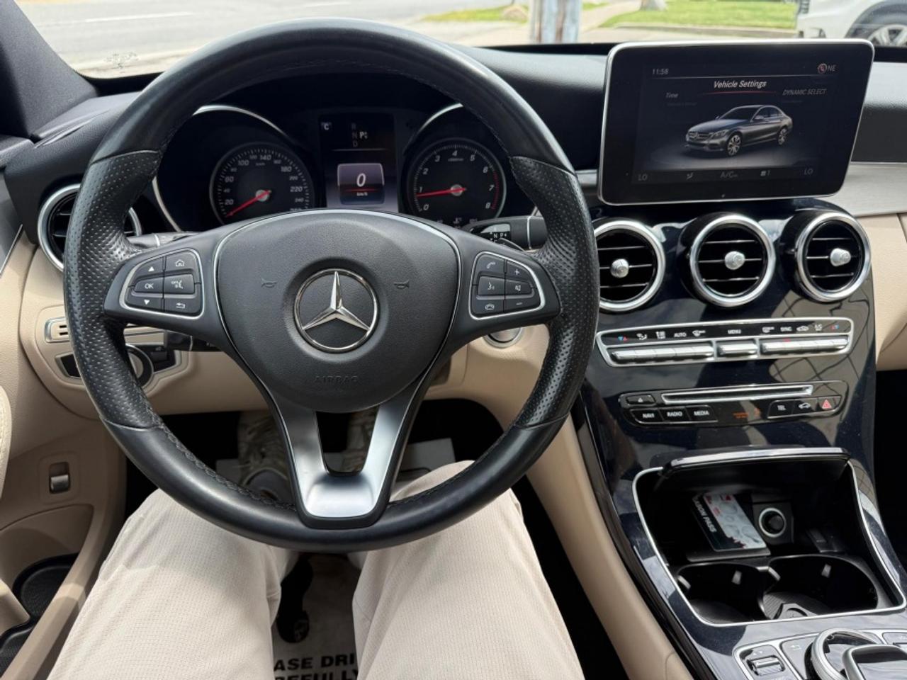 2018 Mercedes-Benz C-Class C 300 4MATIC/ LEATHER/ SUNROOF/ NAVI/ REAR CAM Photo