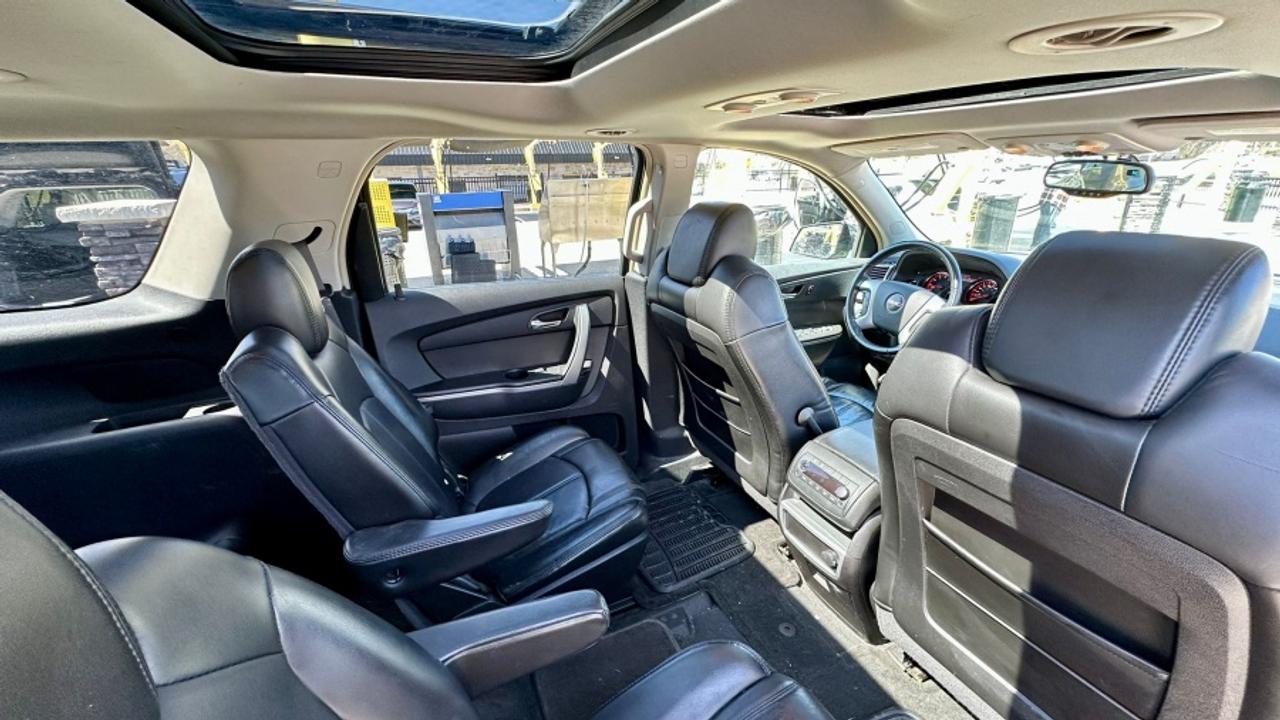 2008 GMC Acadia * AS - IS * 7 SEATER SLT-1 Photo