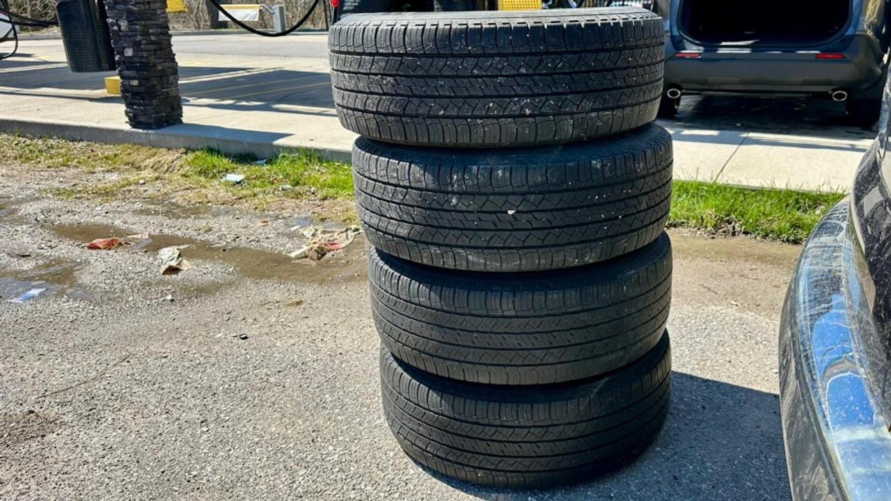 2008 GMC Acadia * AS - IS * 7 SEATER SLT-1 Photo