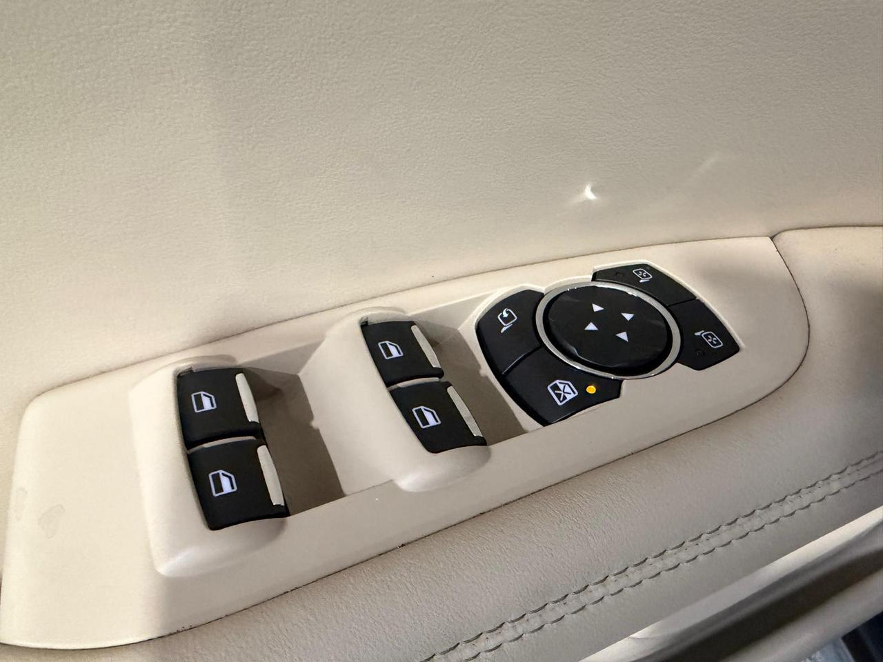 2018 Lincoln MKZ WOODTRIM | BACK UP CAM | SUNROOF | AWD | LEATHER Photo