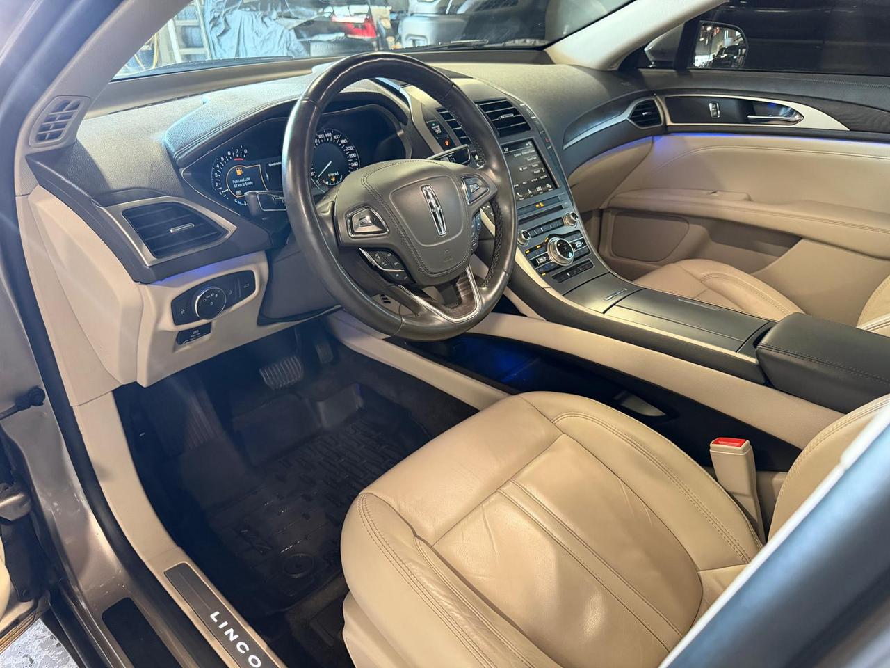 2018 Lincoln MKZ WOODTRIM | BACK UP CAM | SUNROOF | AWD | LEATHER Photo
