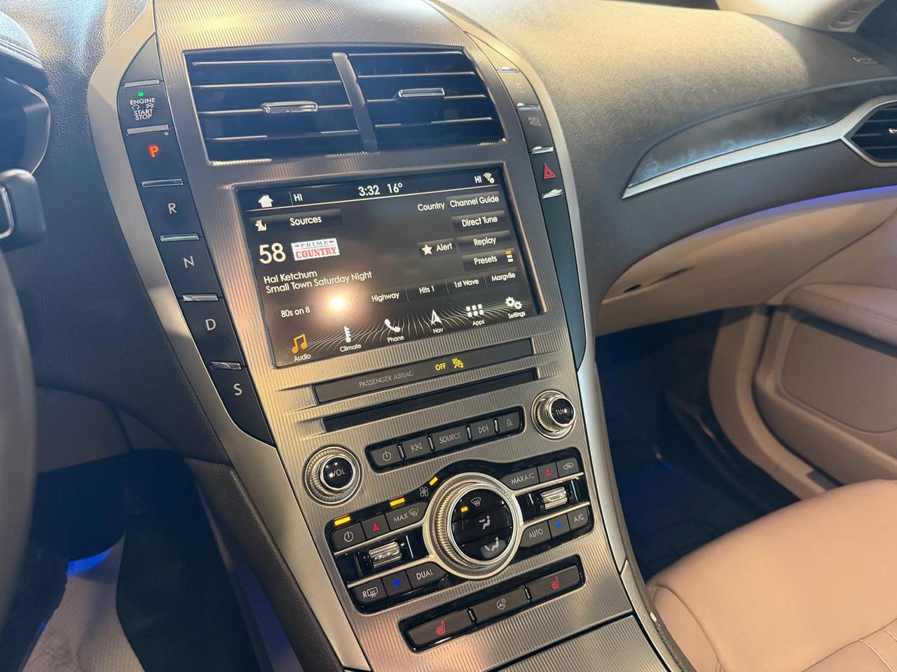 2018 Lincoln MKZ WOODTRIM | BACK UP CAM | SUNROOF | AWD | LEATHER Photo