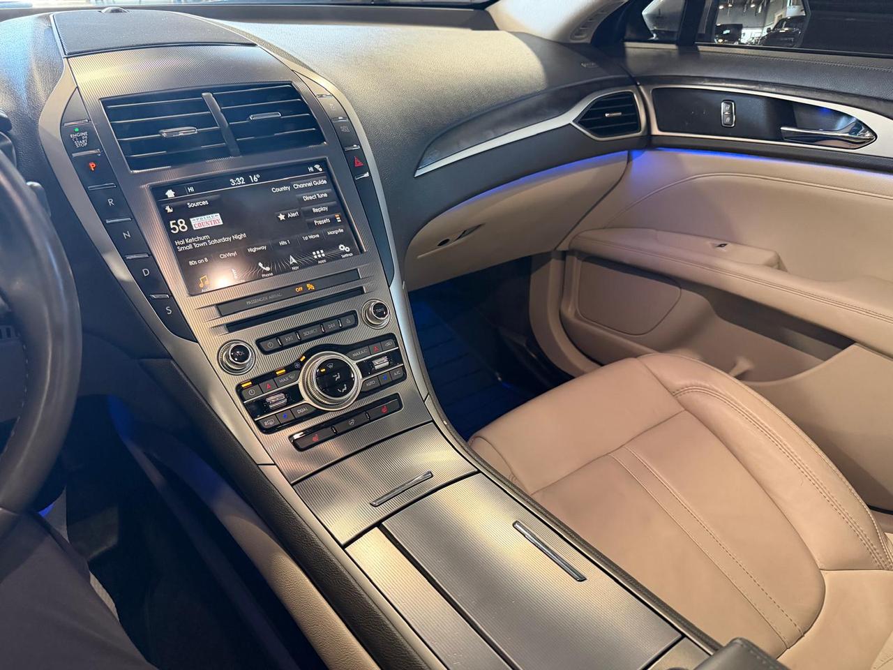 2018 Lincoln MKZ WOODTRIM | BACK UP CAM | SUNROOF | AWD | LEATHER Photo