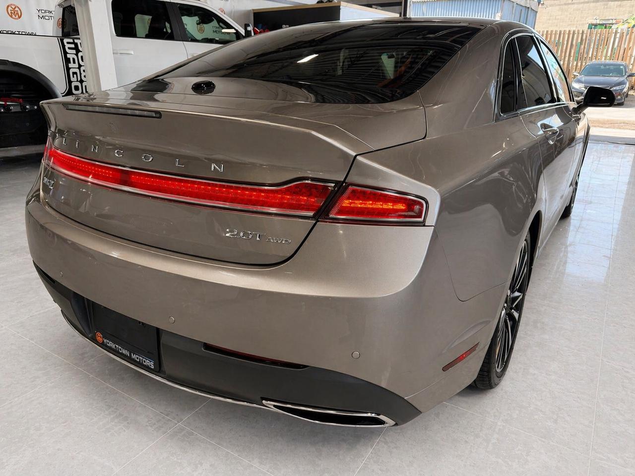 2018 Lincoln MKZ WOODTRIM | BACK UP CAM | SUNROOF | AWD | LEATHER Photo