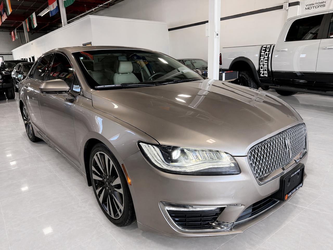 2018 Lincoln MKZ WOODTRIM | BACK UP CAM | SUNROOF | AWD | LEATHER Photo2