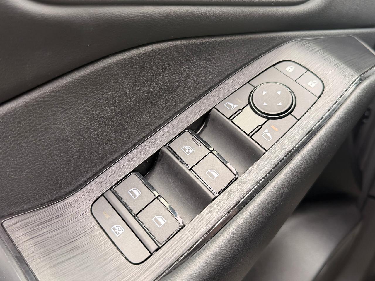 2024 Nissan Rogue S AWD+BSM+New Tires+CLEAN CARFAX Photo