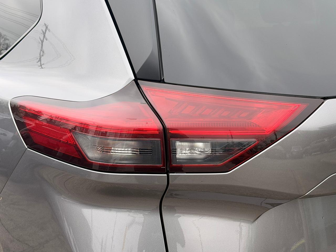 2024 Nissan Rogue S AWD+BSM+New Tires+CLEAN CARFAX Photo