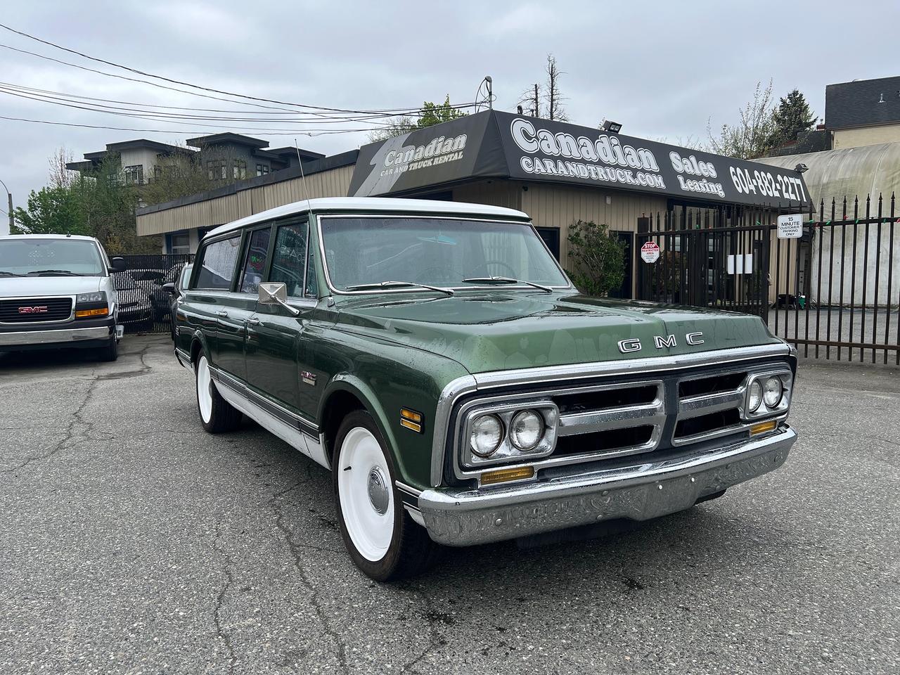 1971 Chevrolet Suburban SUPER CUSTOM
