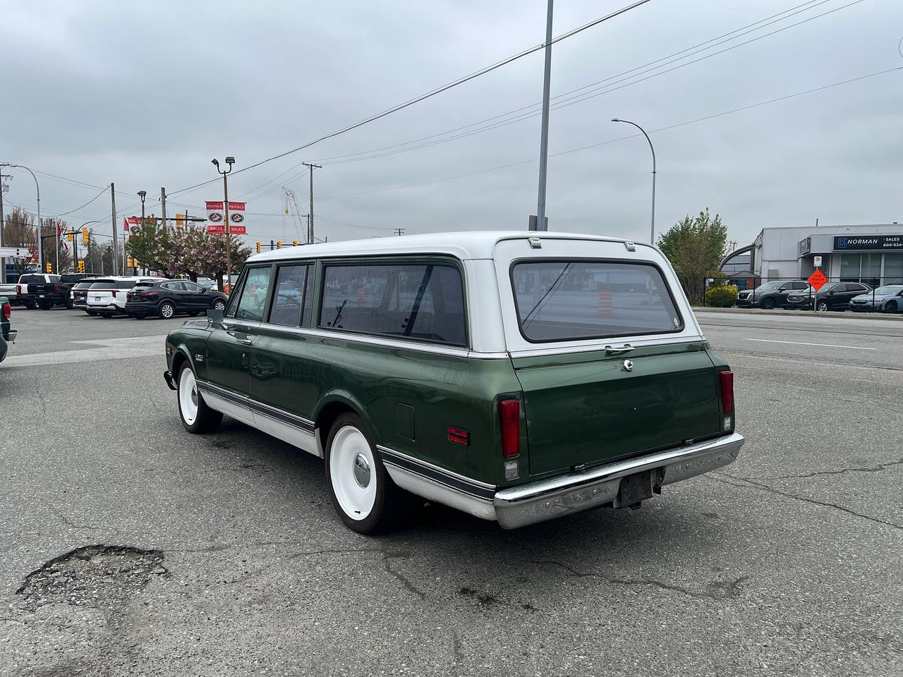 1971 GMC Suburban SUPER CUSTOM Photo4