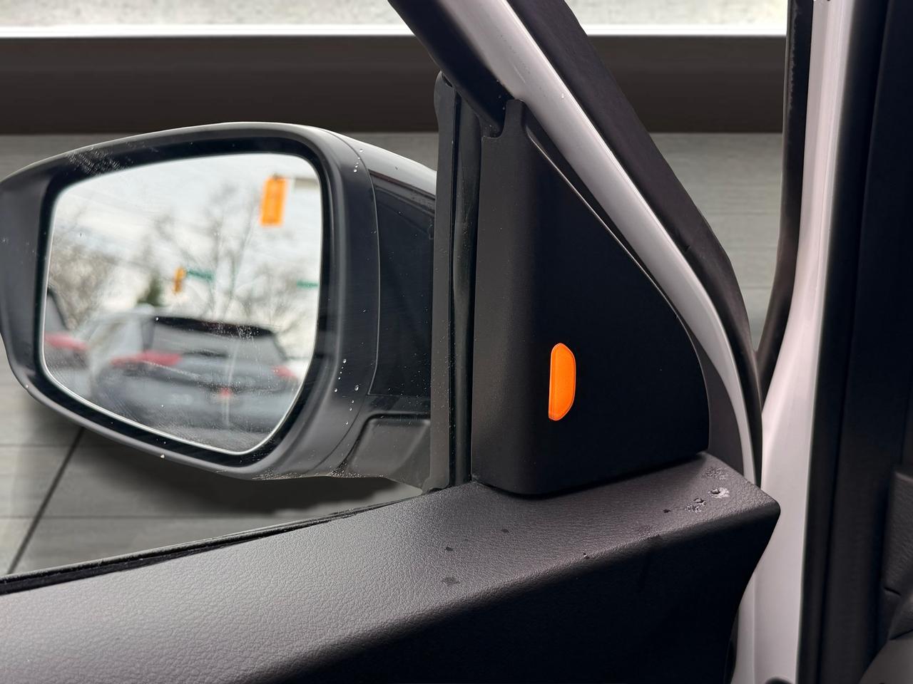 2024 Nissan Kicks SR+Driver Assist+Bose Sound+CLEAN CARFAX Photo