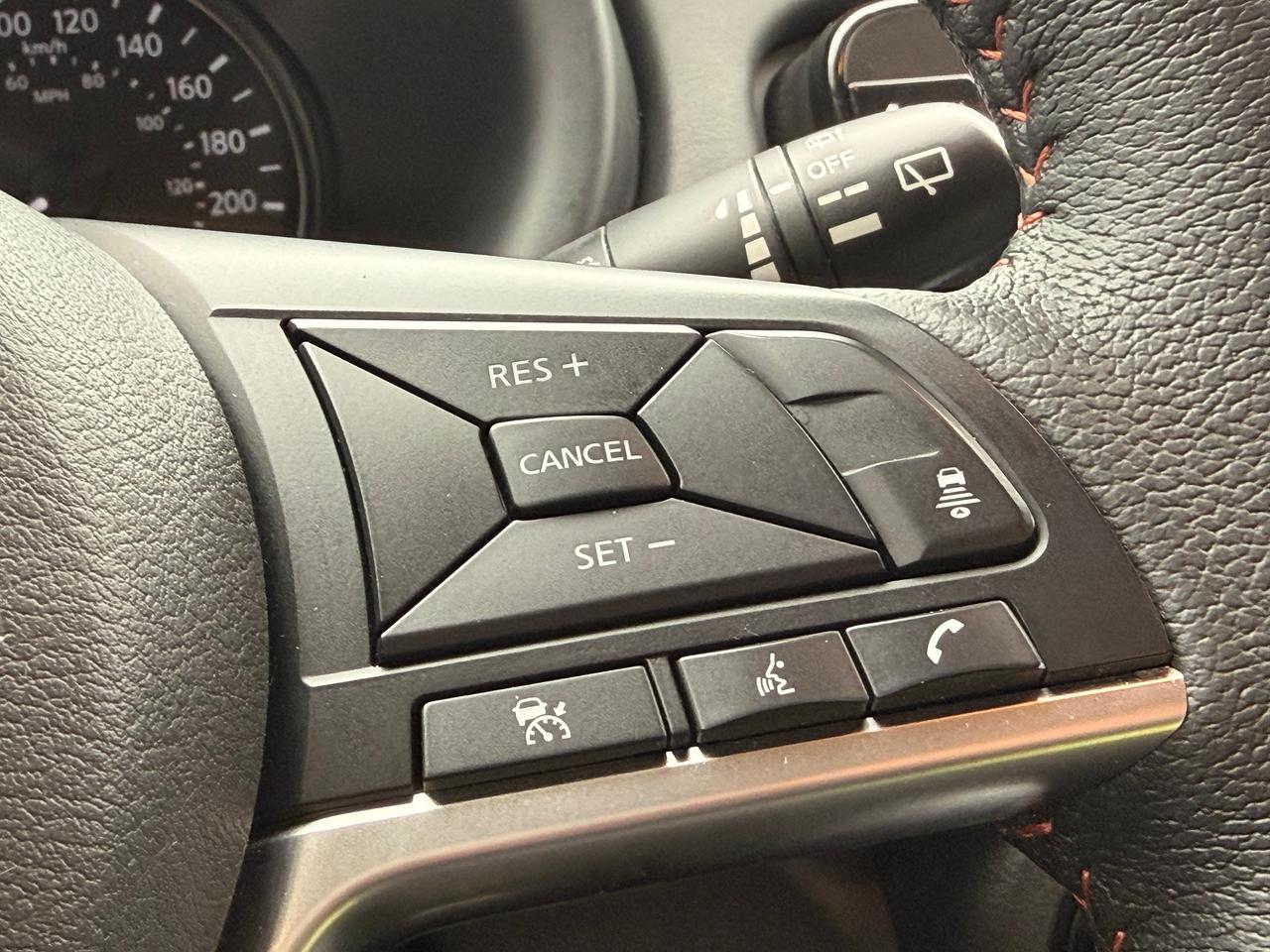 2024 Nissan Kicks SR+Driver Assist+Bose Sound+CLEAN CARFAX Photo4