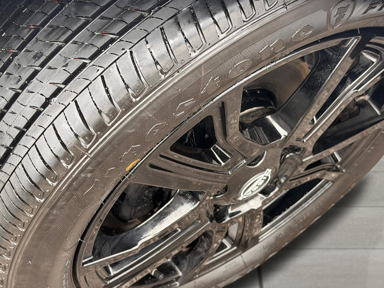 2024 Nissan Kicks SR+Driver Assist+Bose Sound+CLEAN CARFAX Photo5