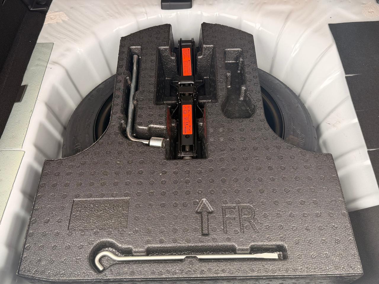 2024 Nissan Kicks SR+Driver Assist+Bose Sound+CLEAN CARFAX Photo96