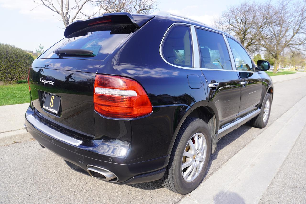 2008 Porsche Cayenne RARE / 6 SPEED MANUAL / NO ACCIDENTS / LOCAL TRUCK Photo3