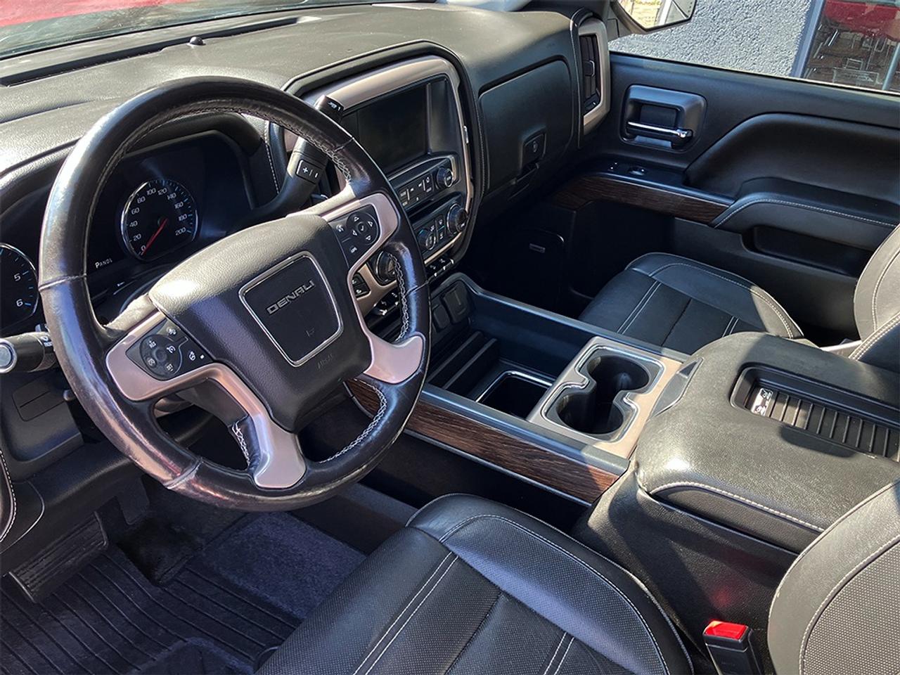 2018 GMC Sierra 1500 DENALI|6.2L V8|NAVI|REARCAM|22in CHROME WHEELS Photo