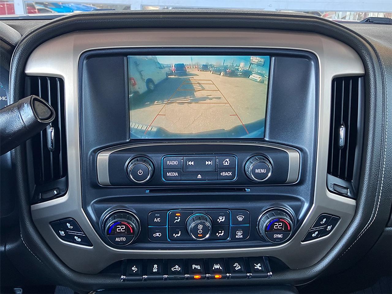 2018 GMC Sierra 1500 DENALI|6.2L V8|NAVI|REARCAM|22in CHROME WHEELS Photo