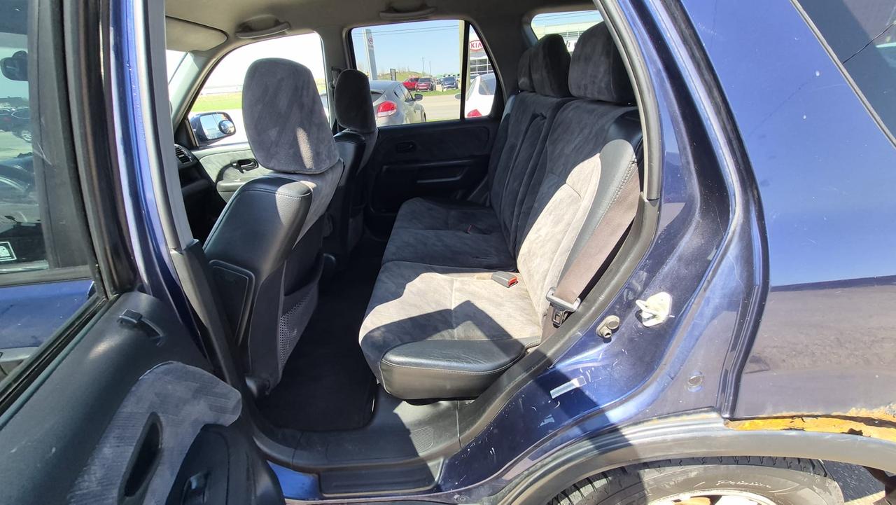 2004 Honda CR-V EX, AWD, 4 CYL, AUTO,  RUNS AND DRIVES, AS IS Photo