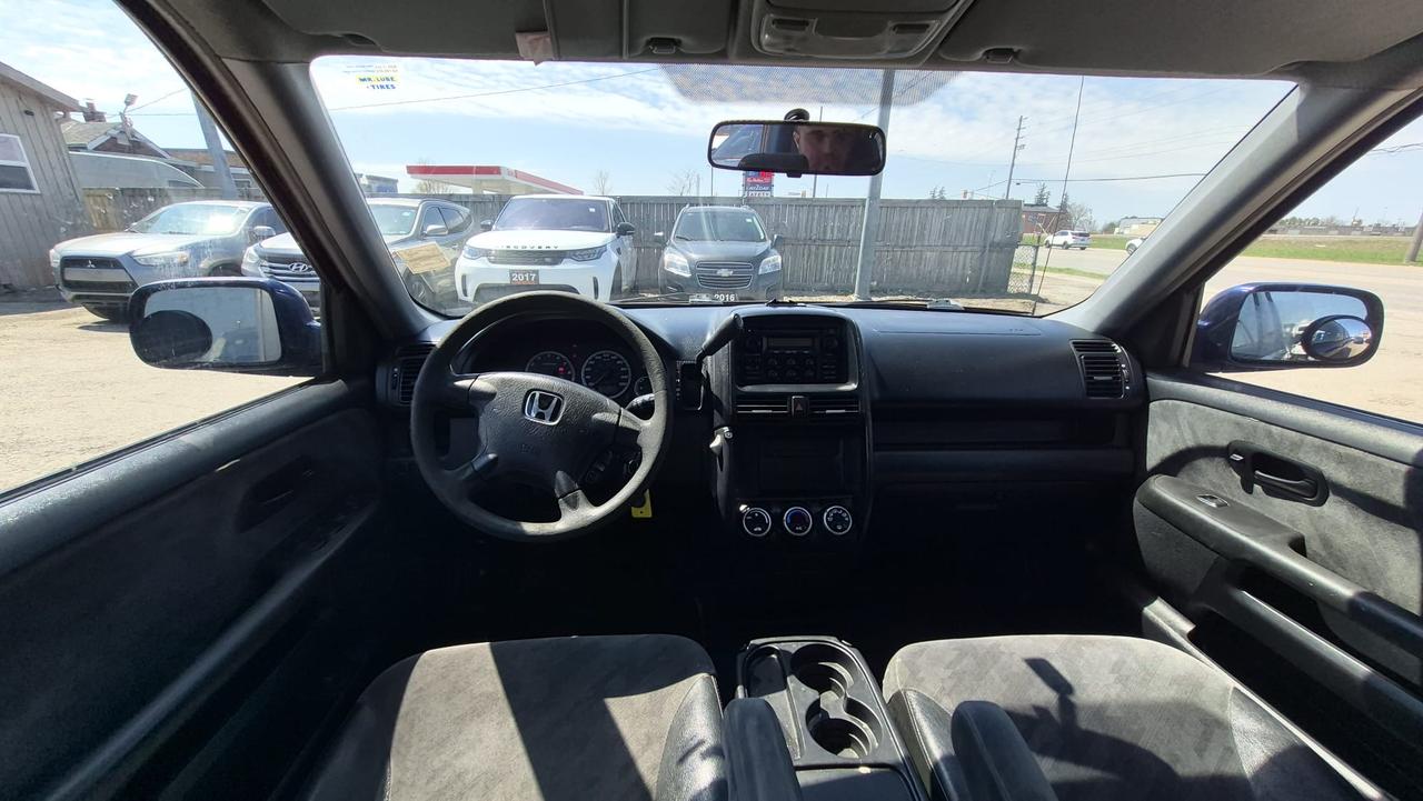 2004 Honda CR-V EX, AWD, 4 CYL, AUTO,  RUNS AND DRIVES, AS IS Photo
