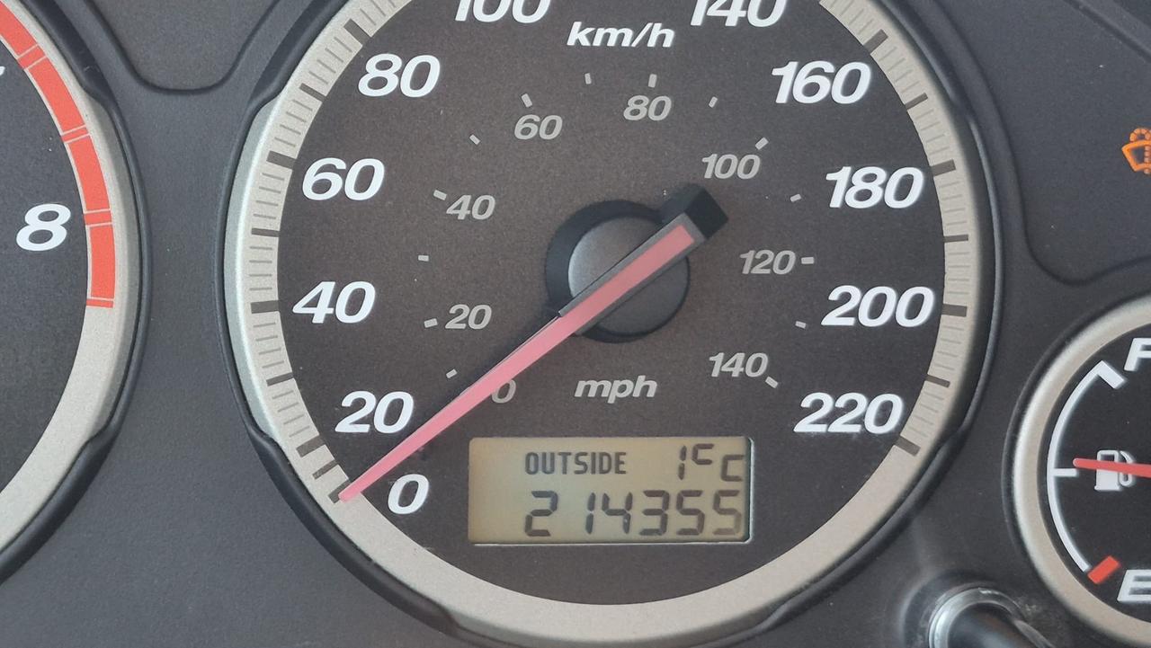 2004 Honda CR-V EX, AWD, 4 CYL, AUTO,  RUNS AND DRIVES, AS IS Photo