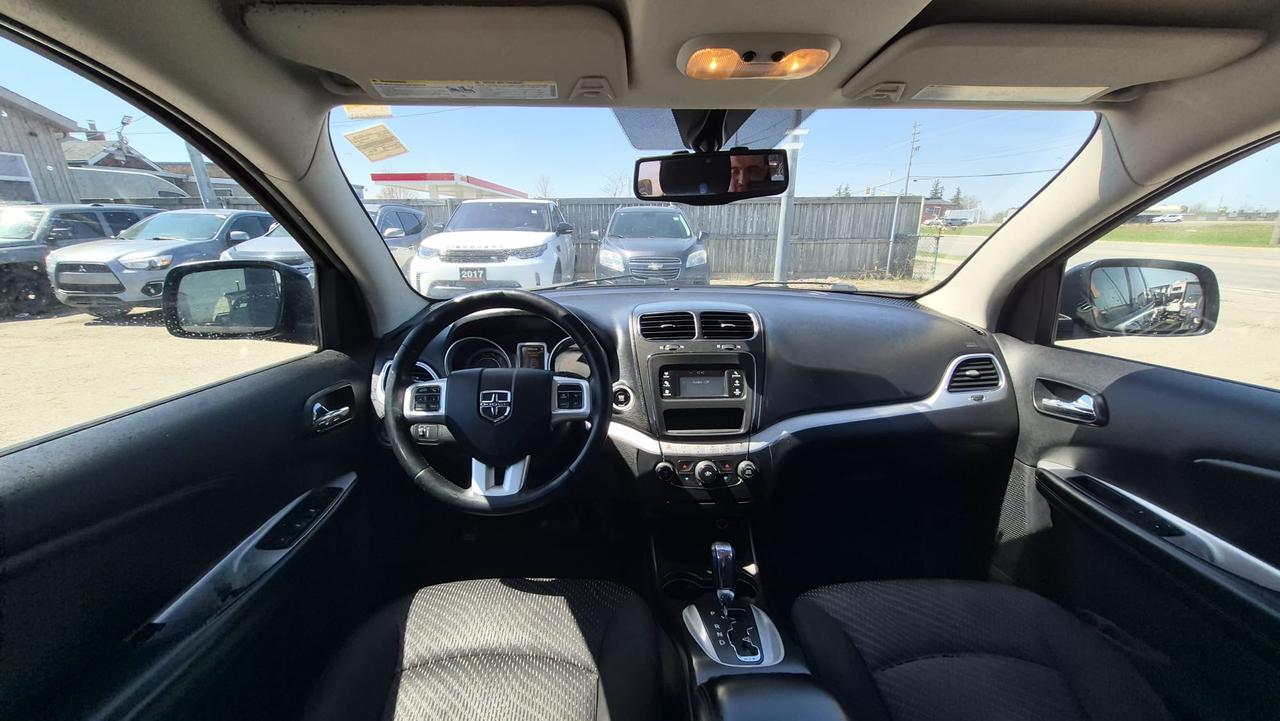 2015 Dodge Journey SE PLUS, 7 PASSENGER, 4 CYL, 195KMS, CERTIFIED Photo