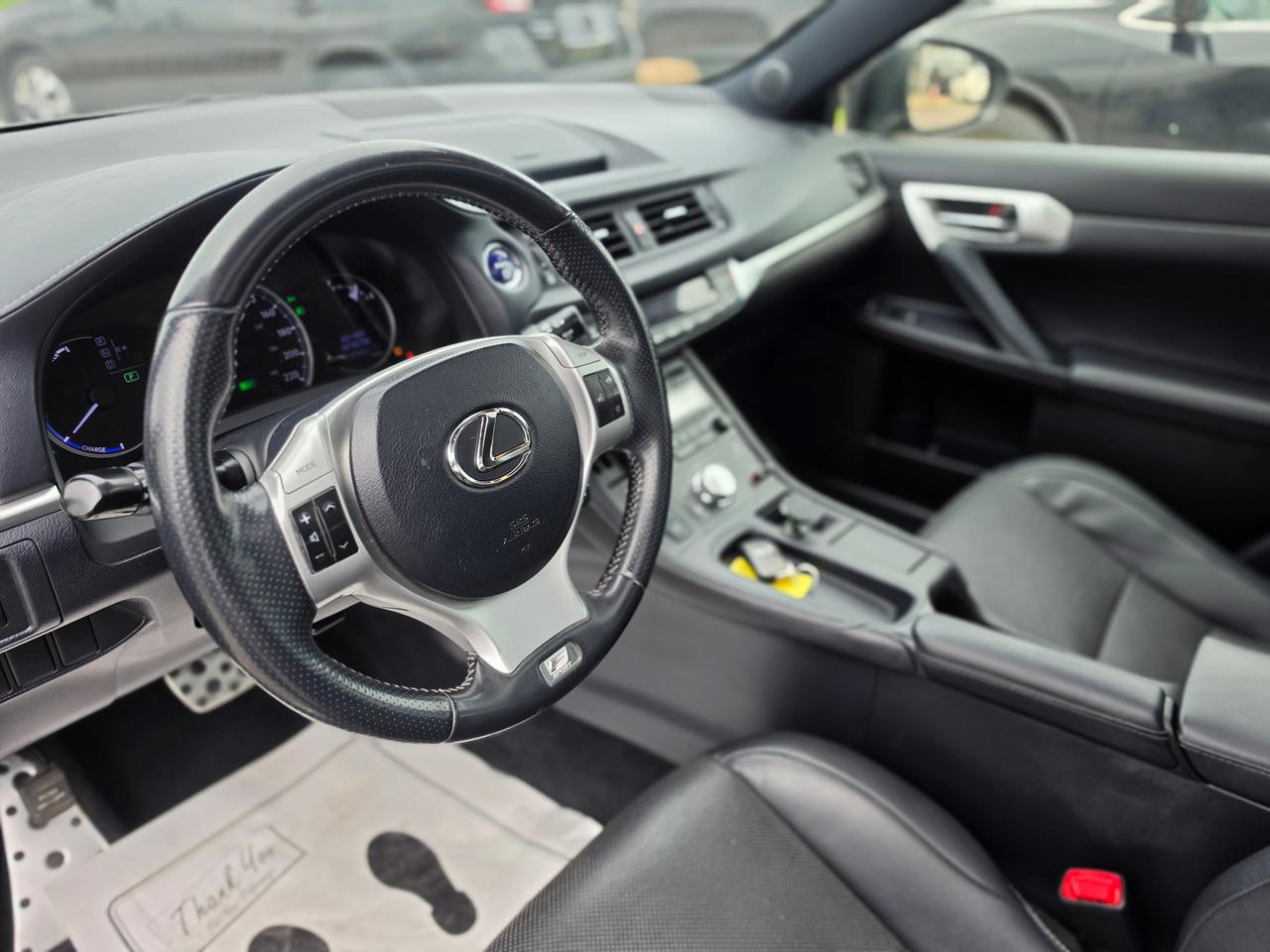 2013 Lexus CT 200h F Sport Hybrid Photo