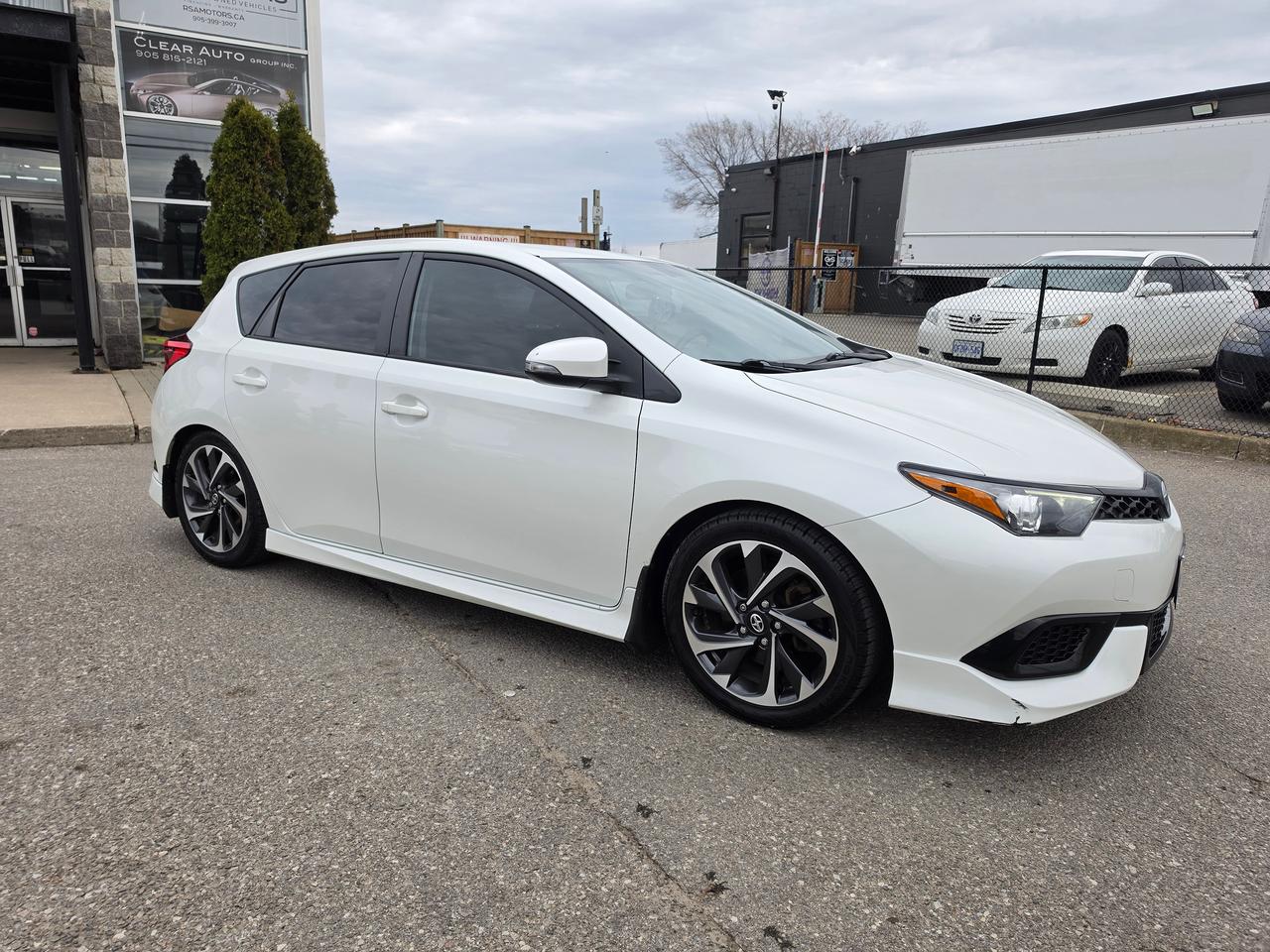 2016 Scion iM iM | 6 SPEED MANUAL Photo2