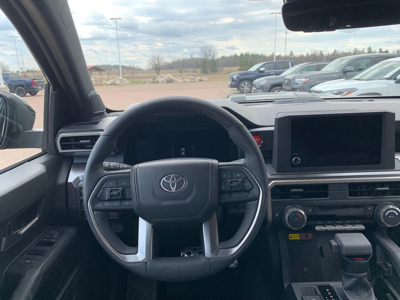 2025 Toyota Tacoma TRD Sport + Photo