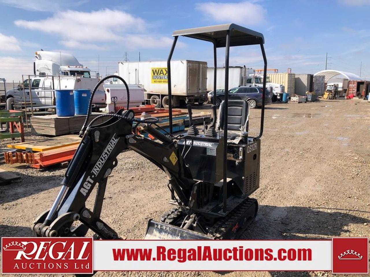 OFFERS WILL NOT BE ACCEPTED BY EMAIL OR PHONE - THIS VEHICLE WILL GO ON TIMED ONLINE AUCTION on Wednesday May 6.<br><br/>VEHICLE DESCRIPTION <br/>Stock #: 30502 <br/>Lot #: 7513 <br/>Reserve Price: Unreserved <br/>CarProof Report: Not Available <br/><br/>IMPORTANT DECLARATION <br/>Unreserved: This vehicle has no reserve price and will sell to the highest bid. <br/> * UNIT IS BARELY USED, HOURS SHOWN DUE TO IDLE IN ON POSITION ONLY * * STARTS AND RUNS * <br/>Active Status: This vehicles title is listed as Active Status. <br/> Live Online Bidding: This vehicle will be available for bidding over the internet, visit www.RegalAuctions.com to register. <br/> <br/>The simple solution to selling your car or truck. Bring your clean vehicle in with your Drivers License and current Registration and well put it on the auction block at our next sale.<br/><br/>www.RegalAuctions.com