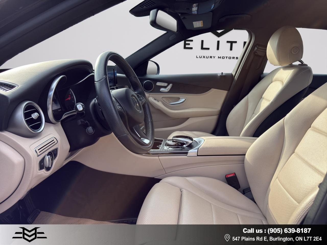 2015 Mercedes-Benz C-Class C300 4MATIC - 61,000KMS ONLY - LEATHER !!! Photo