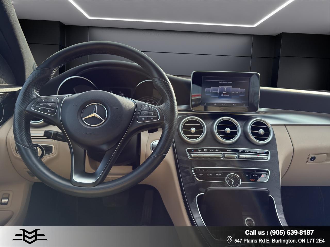 2015 Mercedes-Benz C-Class C300 4MATIC - 61,000KMS ONLY - LEATHER !!! Photo