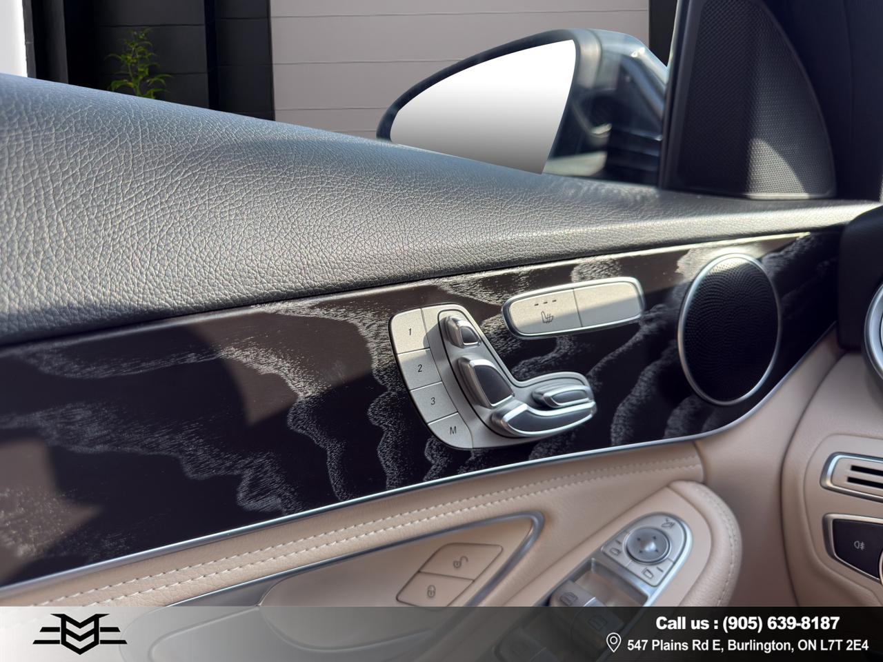 2015 Mercedes-Benz C-Class C300 4MATIC - 61,000KMS ONLY - LEATHER !!! Photo