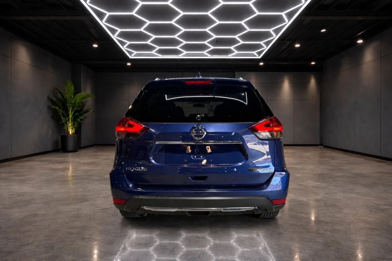 2020 Nissan Rogue AWD S Special Edition Photo3