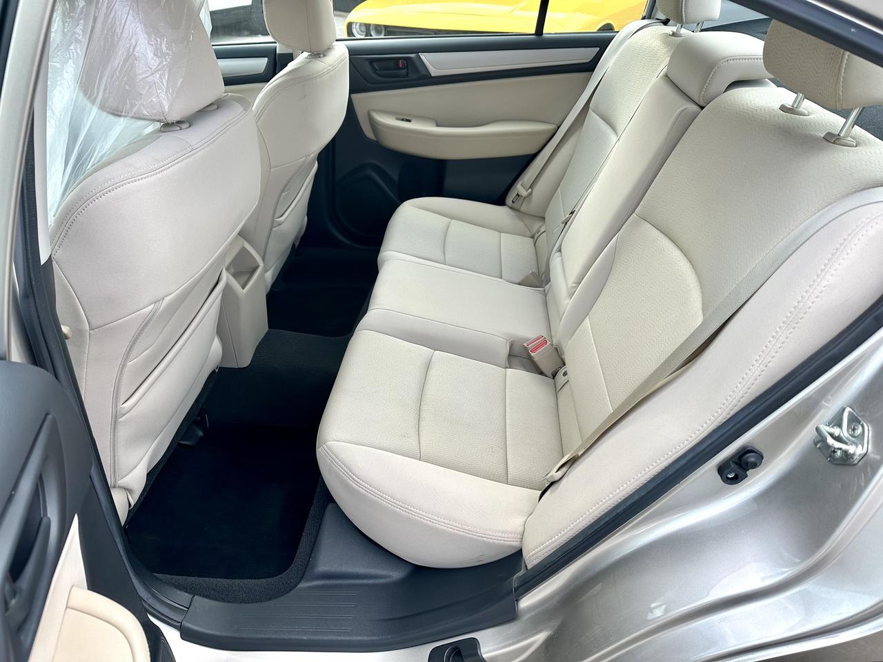 2015 Subaru Legacy  Photo