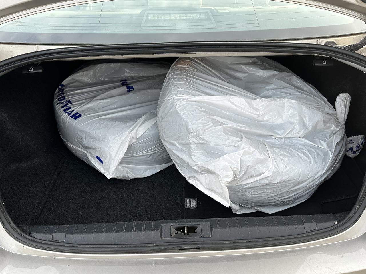 2015 Subaru Legacy  Photo