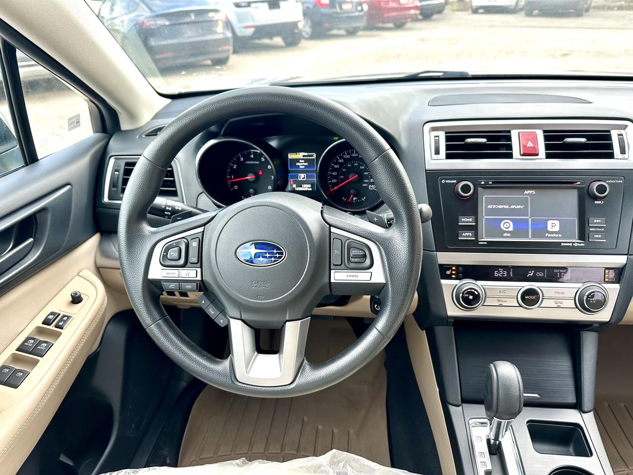 2015 Subaru Legacy  Photo