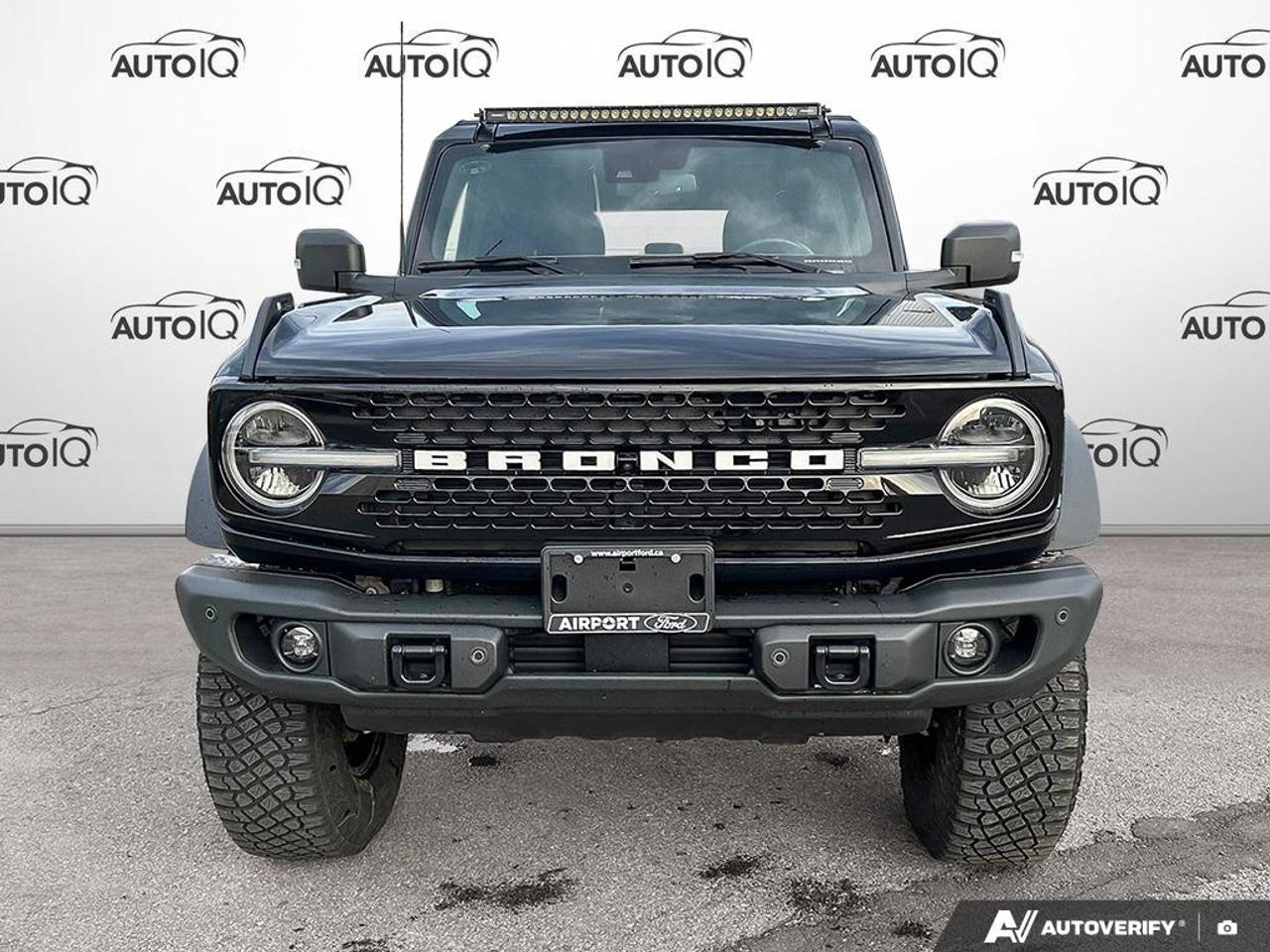 2023 Ford Bronco Wildtrak V6 WILDTRAK 4X4 LOW KMS CERTIFIED! Photo