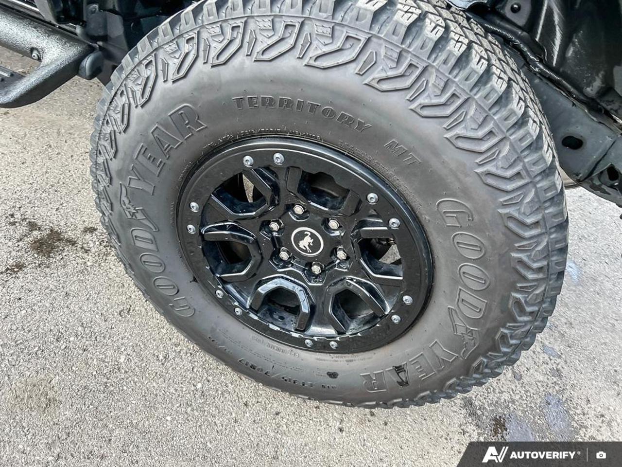 2023 Ford Bronco Wildtrak V6 WILDTRAK 4X4 LOW KMS CERTIFIED! Photo