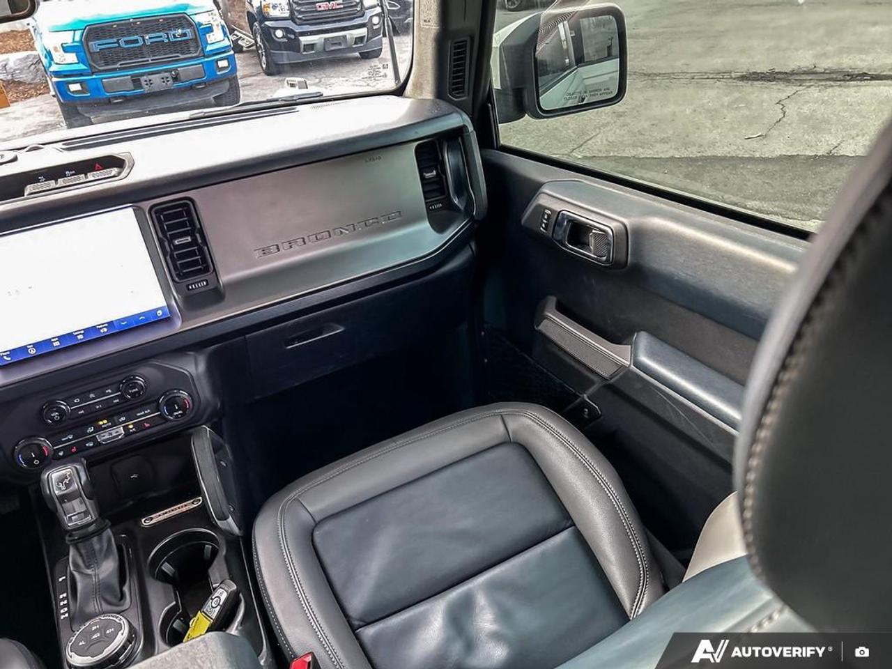 2022 Ford Bronco Outer Banks LEATHER 4X4 HARD TOP ONE OWNER CERTIFIED Photo